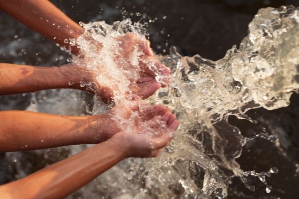 Small Grant Scheme: "Increasing the Importance of Good Status of Water Bodies"