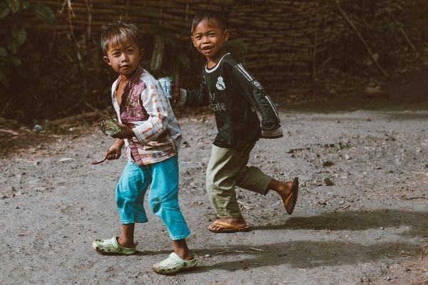 Niwano Peace Foundation Grants for Projects related to Poverty in Japan