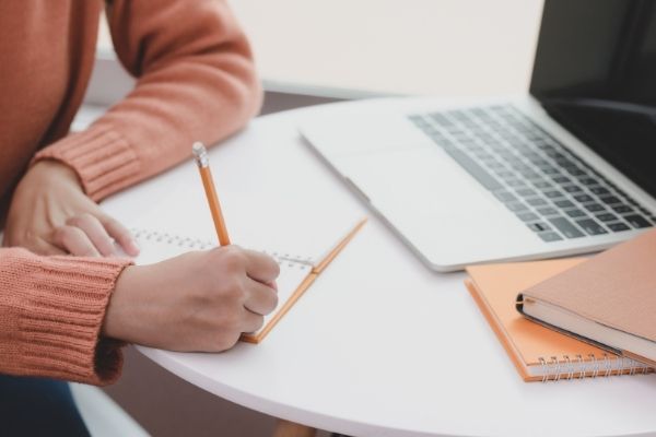 Call for Applications: Face-to-face courses on Book Publishing and Creative Writing