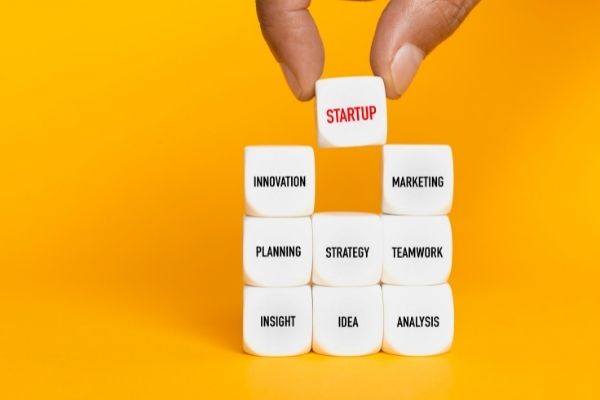 ELLA Altitude Program for Women Entrepreneurs (Canada)