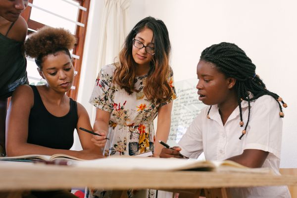 Apply for HerMeNow Accelerator Program