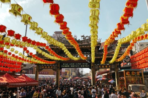 Grants available for UK and International Biennales and Festivals
