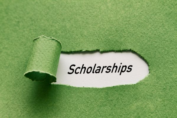 Call for Applications: IsDB Scholarship Programs