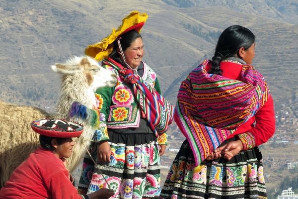 Request for Applications: Empowerment of Women in the Solid Waste Management System in Peru