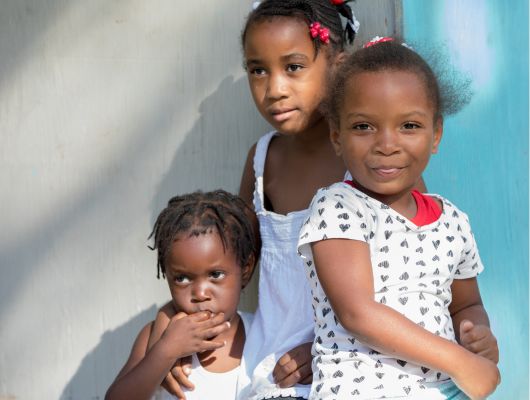 Apply for Small Grants to Foster Community Philanthropy