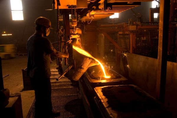 CFPs: Roadmap to Rebuild, Modernize, and Decarbonize the Ukraine Steel Industry