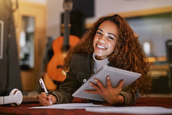 Apply for What’s Possible Fund: Offering Core and Project-based Grants 