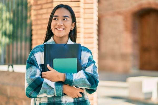 Submissions open for Rogers Youth Grants Program in Canada