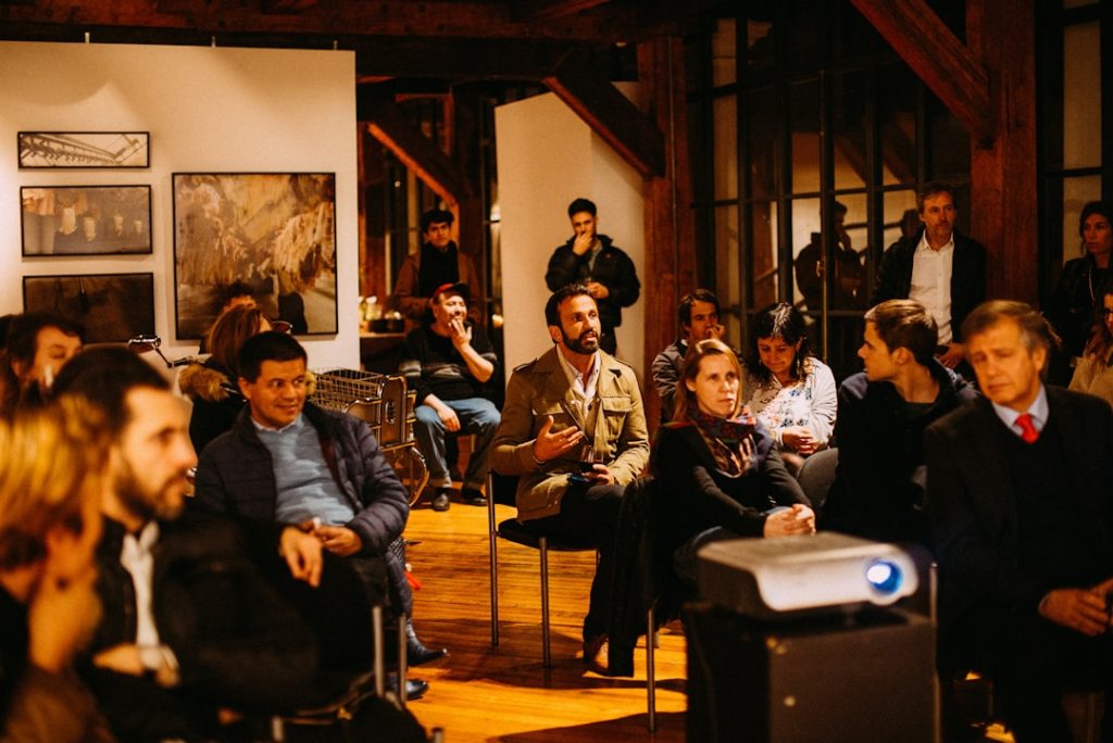 Photo Community center