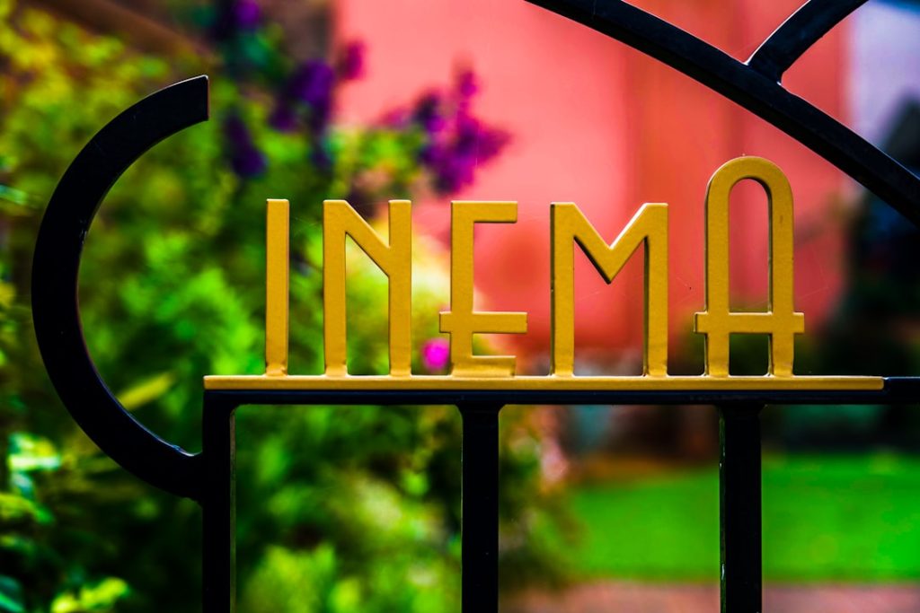 Photo Eye-catching typography