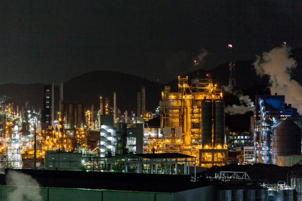 Photo Oil refinery